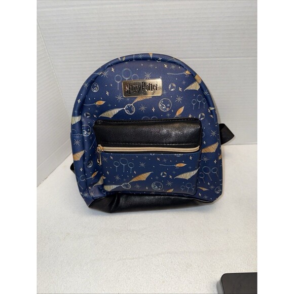 HARRY POTTER Quidditch Mini Backpack adjustable straps front zip pocket New - Picture 11 of 11